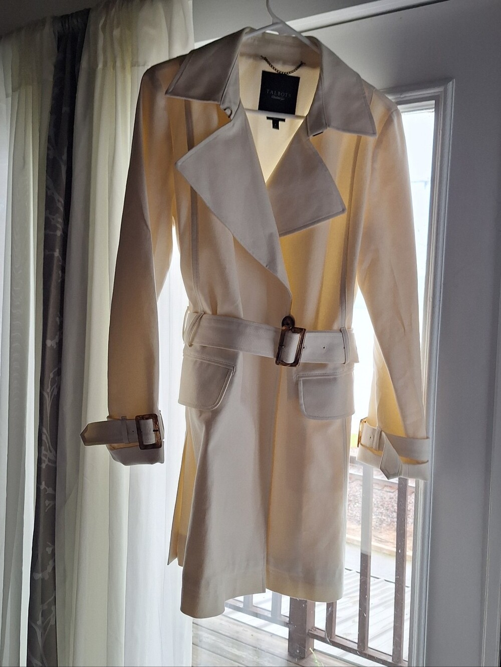 Talbot's Classic Cream Trench Coat with Belt NWOT Womens Size 8